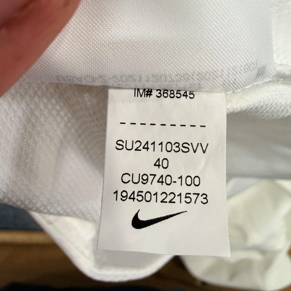 Nike Golf Shorts Mens 40 White Dri-FIT Chino Microfiber Stretch Performance
